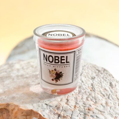 شمع معطر رایحه دسته گل برند نوبل